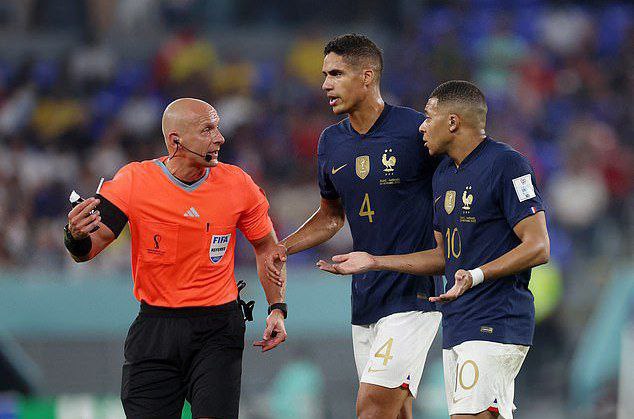 Szymon Marciniak officiating Bayern Munich vs real Madrid semi finals